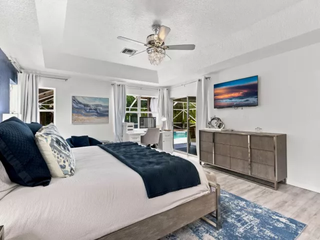 Продажа дома по адресу 20369 HACIENDA Court - фото 9311281