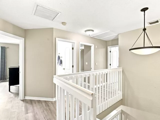 Продажа дома по адресу 20369 HACIENDA Court - фото 9311294