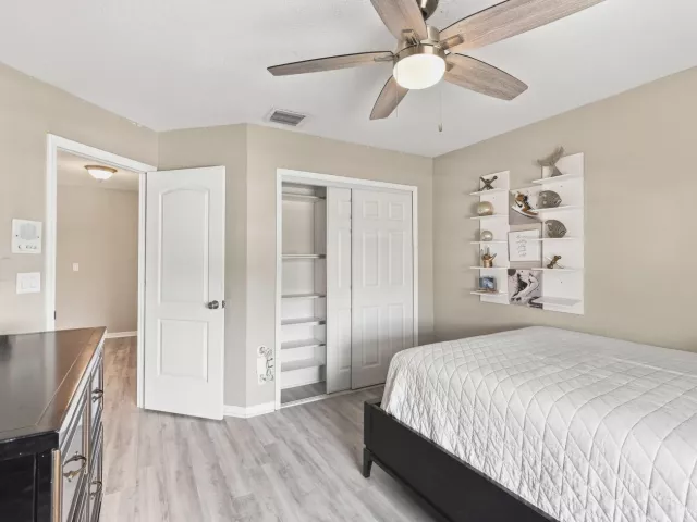 Продажа дома по адресу 20369 HACIENDA Court - фото 9311299