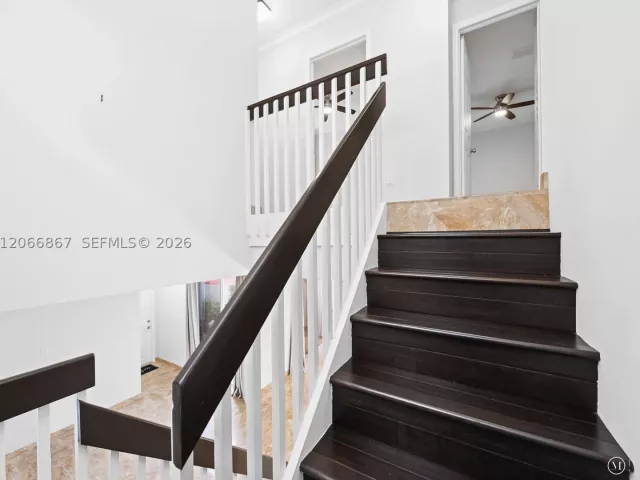 Продажа дома по адресу 1515 Seagrape Way - фото 9237411