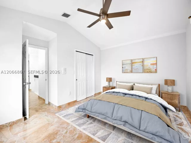 Продажа дома по адресу 1515 Seagrape Way - фото 9237416