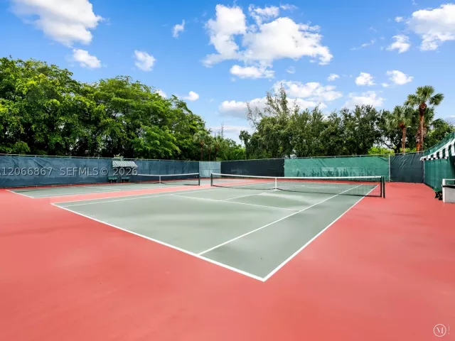 Продажа дома по адресу 1515 Seagrape Way - фото 9237450