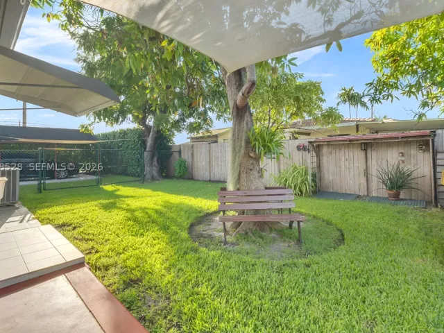 Продажа дома по адресу 4275 SW 87th Ave - фото 9263263
