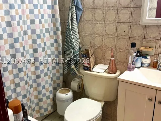 Продажа дома по адресу 3969 SW 2nd St - фото 9282245