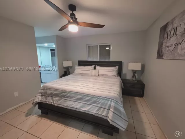 Продажа дома по адресу 11122 SW 143rd Ct - фото 9272402