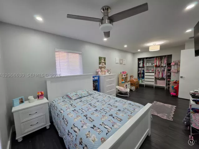Продажа дома по адресу 11122 SW 143rd Ct - фото 9272404