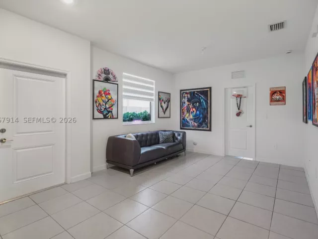 Продажа дома по адресу 21189 SW 127th Ct - фото 9232238