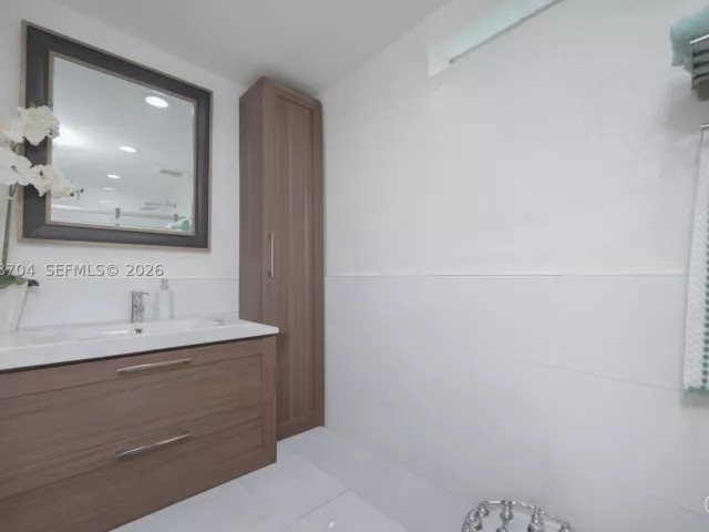 Продажа дома по адресу 2920 SW 69th Ave - фото 9290545