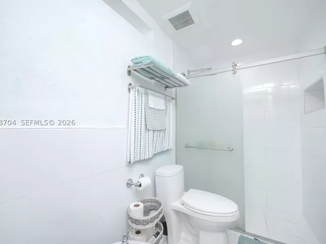Продажа дома по адресу 2920 SW 69th Ave - фото 9290546