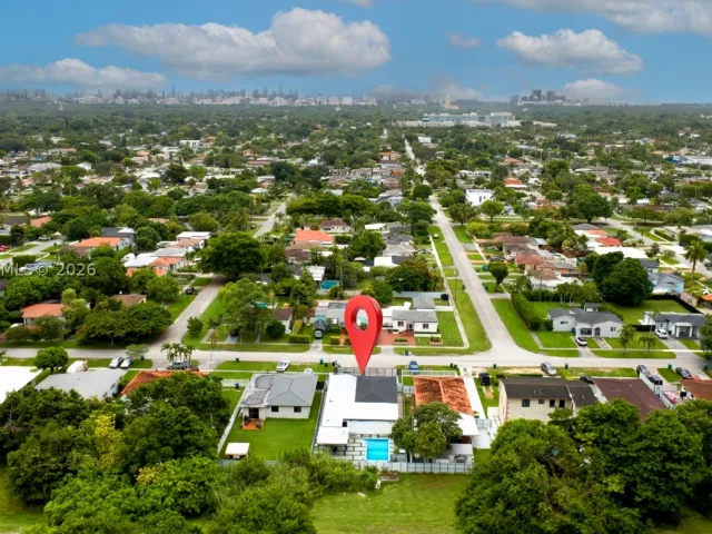 Продажа дома по адресу 2920 SW 69th Ave - фото 9290554