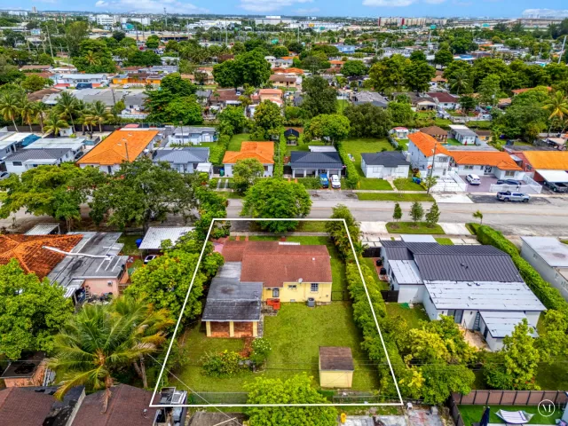 Продажа дома по адресу 331 Tamiami Canal Road - фото 9241815