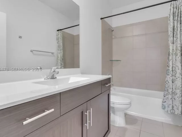 Продажа дома по адресу 24900 SW 107th Ct - фото 9240511