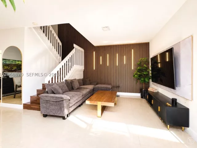 Продажа дома по адресу 1135 Cherrypalm Ln - фото 9252375