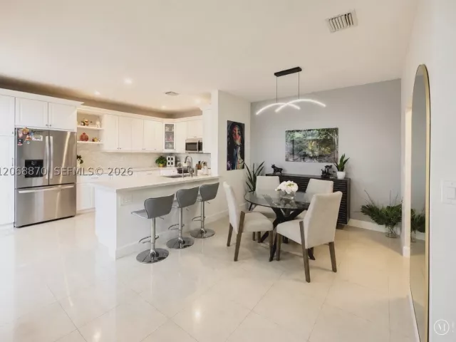 Продажа дома по адресу 1135 Cherrypalm Ln - фото 9252377