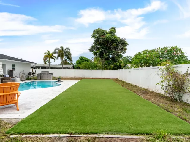 Продажа дома по адресу 1780 SW 12TH Street - фото 9247544