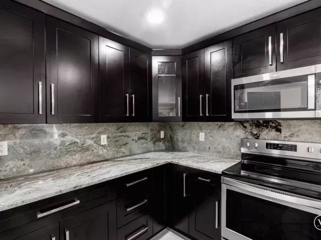 Продажа дома по адресу 6384 Adriatic Way - фото 9247198
