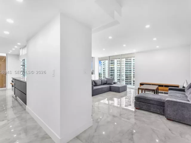 Квартира в аренду номер14D - фото 9266158