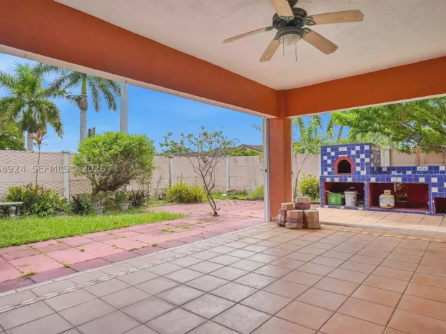 Продажа дома по адресу 901 NW 128th Pl - фото 9255054