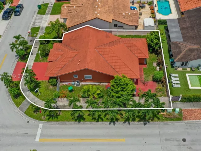 Продажа дома по адресу 901 NW 128th Pl - фото 9255062