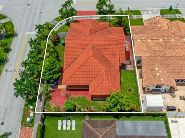 Продажа дома по адресу 901 NW 128th Pl - фото 9255063