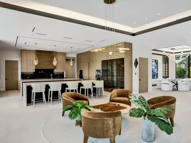 Продажа дома по адресу 23 ISLA BAHIA Drive - фото 9375326