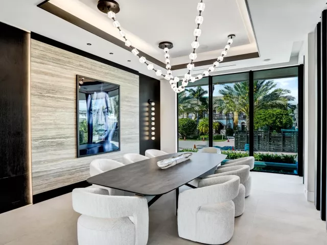 Продажа дома по адресу 23 ISLA BAHIA Drive - фото 9375327