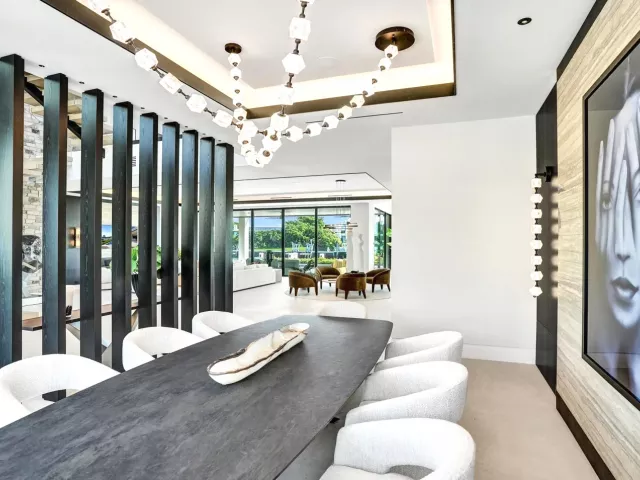 Продажа дома по адресу 23 ISLA BAHIA Drive - фото 9375329
