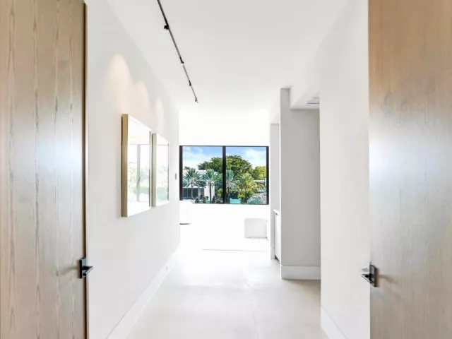 Продажа дома по адресу 23 ISLA BAHIA Drive - фото 9375350