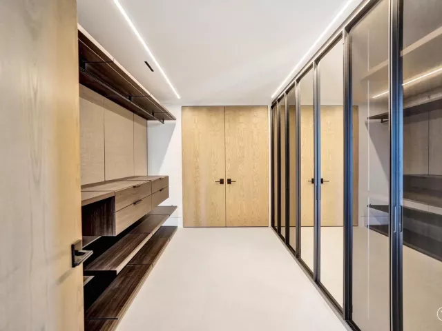 Продажа дома по адресу 23 ISLA BAHIA Drive - фото 9375352