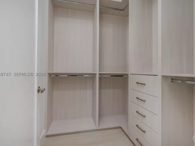Продажа дома по адресу 9951 SW 41st Ter - фото 9300639