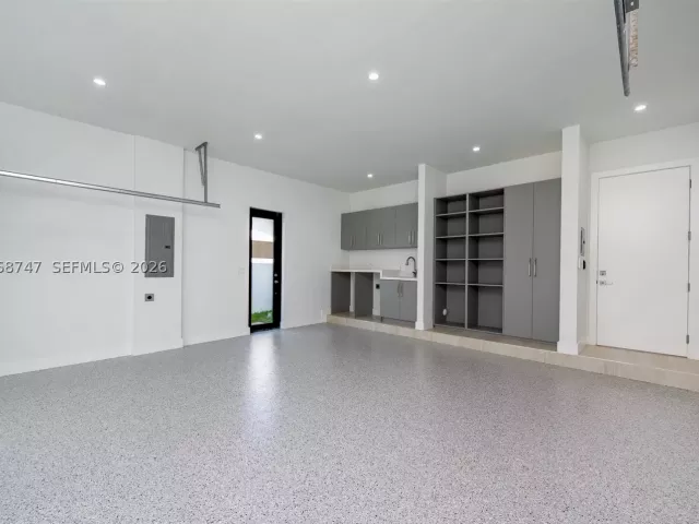 Продажа дома по адресу 9951 SW 41st Ter - фото 9300642
