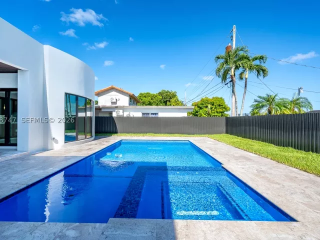 Продажа дома по адресу 9951 SW 41st Ter - фото 9300644