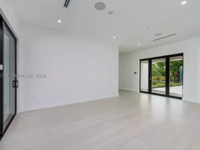 Продажа дома по адресу 9951 SW 41st Ter - фото 9300622