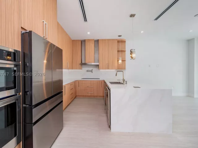 Продажа дома по адресу 9951 SW 41st Ter - фото 9300625