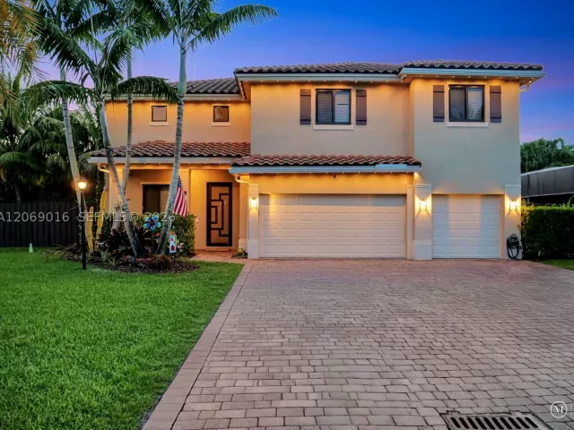 Продажа дома по адресу 2150 NW 16th Pl - фото 9259233