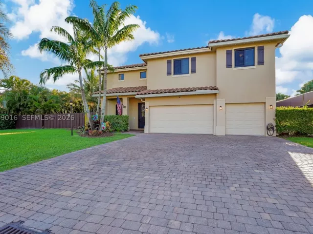 Продажа дома по адресу 2150 NW 16th Pl - фото 9259237