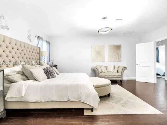 Продажа дома по адресу 2150 NW 16th Pl - фото 9259368