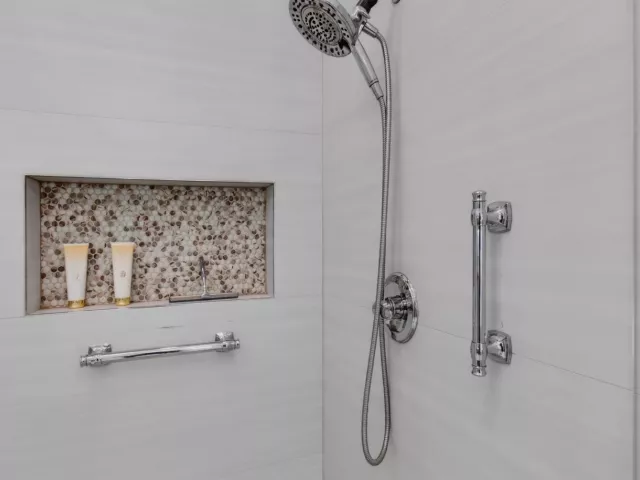 Продажа дома по адресу 6098 NW 24th Terrace - фото 9268271