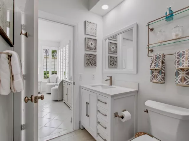 Продажа дома по адресу 6098 NW 24th Terrace - фото 9268298