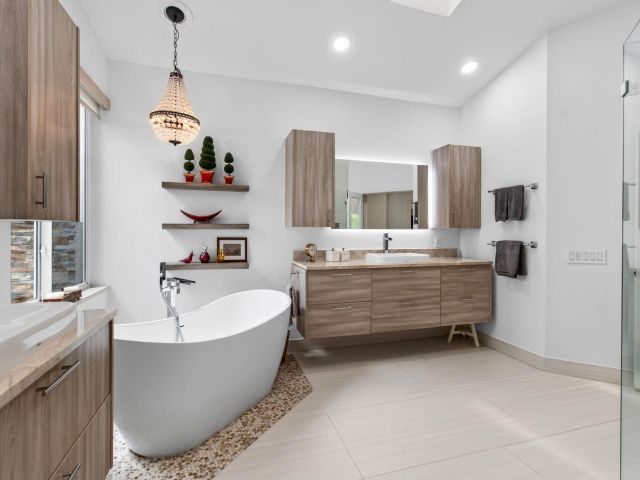 Продажа дома по адресу 6098 NW 24th Terrace - фото 9268272