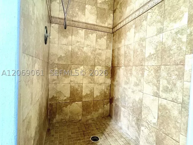 Продажа дома по адресу 13237 SW 257th Ter - фото 9267516
