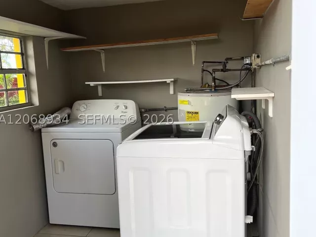 Продажа дома по адресу 12135 SW 182nd Ter - фото 9264040
