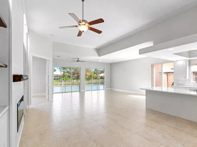 Продажа дома по адресу 7813 Quida Drive - фото 9262513