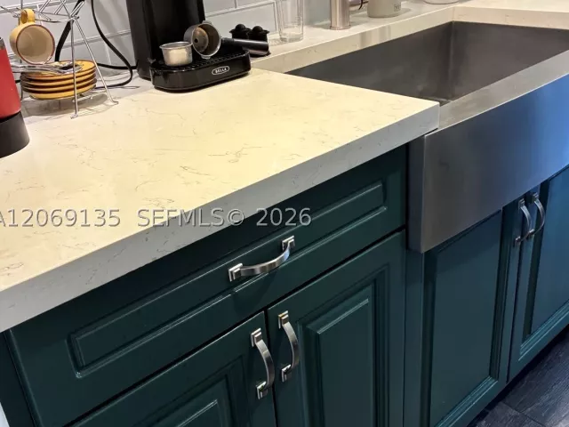 Продажа дома по адресу 806 Saint Andrews Rd 13 - фото 9368382