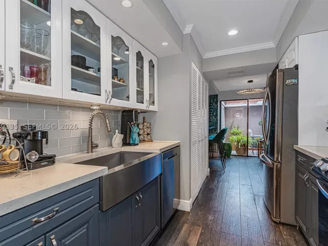 Продажа дома по адресу 806 Saint Andrews Rd 13 - фото 9368384