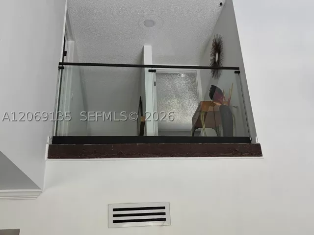 Продажа дома по адресу 806 Saint Andrews Rd 13 - фото 9368389