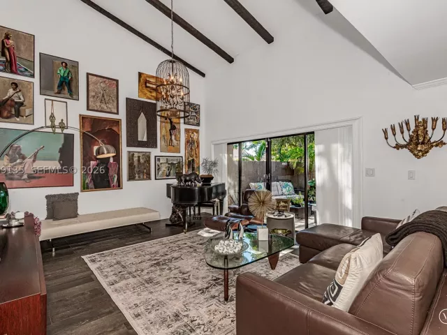 Продажа дома по адресу 806 Saint Andrews Rd 13 - фото 9368374