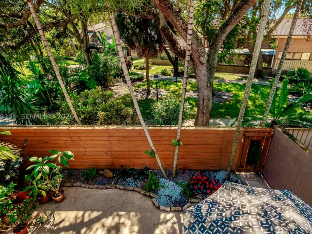 Продажа дома по адресу 806 Saint Andrews Rd 13 - фото 9368400