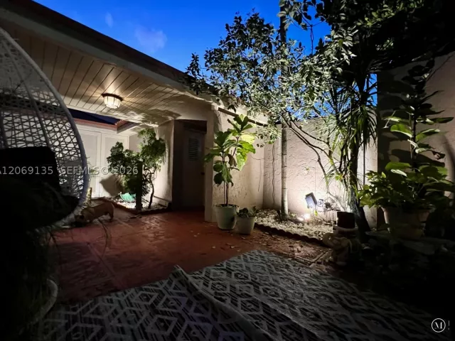 Продажа дома по адресу 806 Saint Andrews Rd 13 - фото 9368410