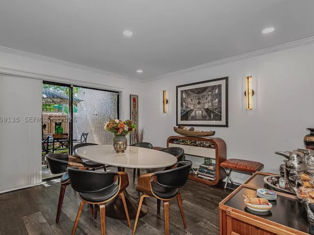 Продажа дома по адресу 806 Saint Andrews Rd 13 - фото 9368377